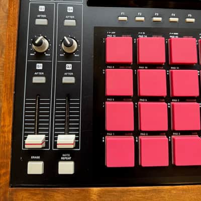 Akai MPC2500: JJOS, XLCD screen, custom wooden case image 6