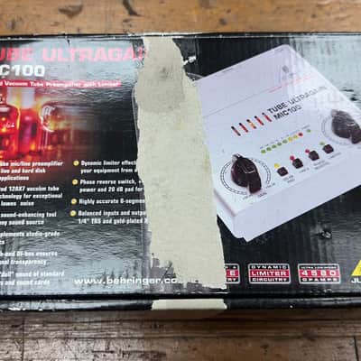 Behringer Tube Ultragain MIC100 Vacuum Tube Preamp with Limiter 2011 - Present - Standard image 4