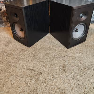 Boston Acoustics Boston Acoustics CR77 is a 2-way bookshelf speakers 90s - Black image 3