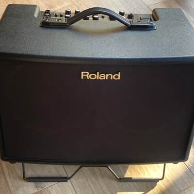 Roland AC-90 Acoustic Chorus 2-Channel 90-Watt 2x8" Acoustic Guitar Combo 2007 - Present - Black