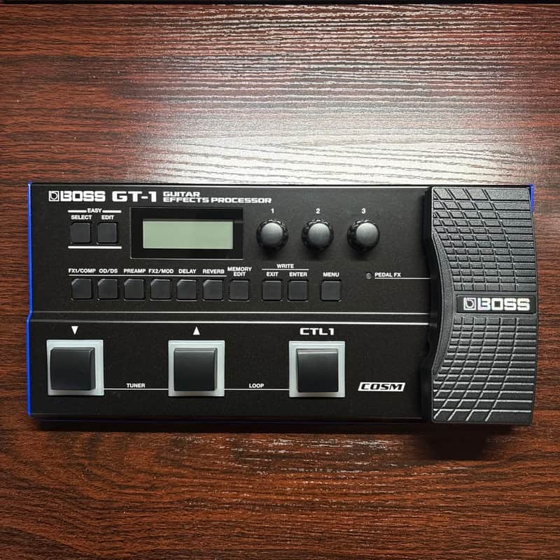Boss GT-1