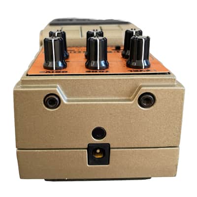 Super Rare! Dr Distorto Line 6 Distortion Pedal With Unique Harmonic Sustainer! Dr Distorto Rare - Metallic image 2