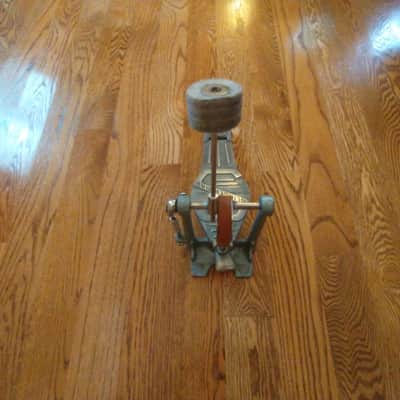 Slingerland Vintage leather strap drive bass drum pedal 1960s or early 70s excellent image 4