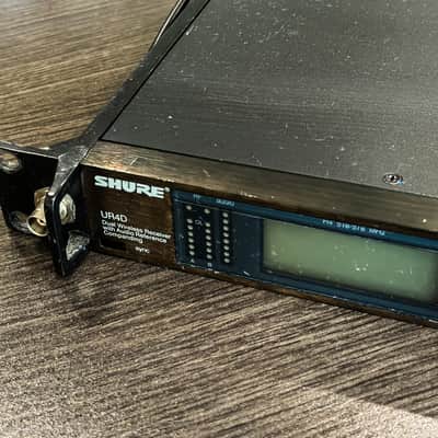 Shure UR4D+ Dual Wireless Receiver 518-578 MHz image 2