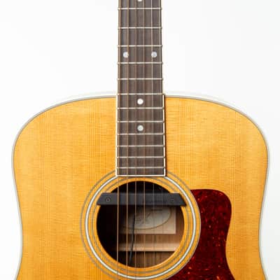 Taylor 410 2000 Natural image 12