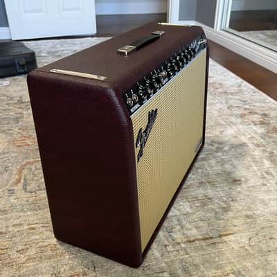 Fender Tone Master Deluxe Reverb 2026 - WINE RED SWEETWATER EXCLUSIVE image 4