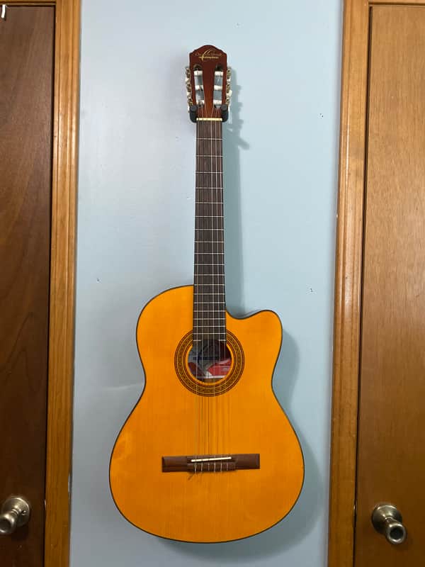 Oscar Schmidt OC11CE-N Classical Natural image 1