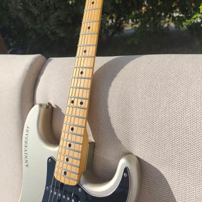 Fender 25th Anniversary Stratocaster 1979 - 1980 Silver Metallic image 5