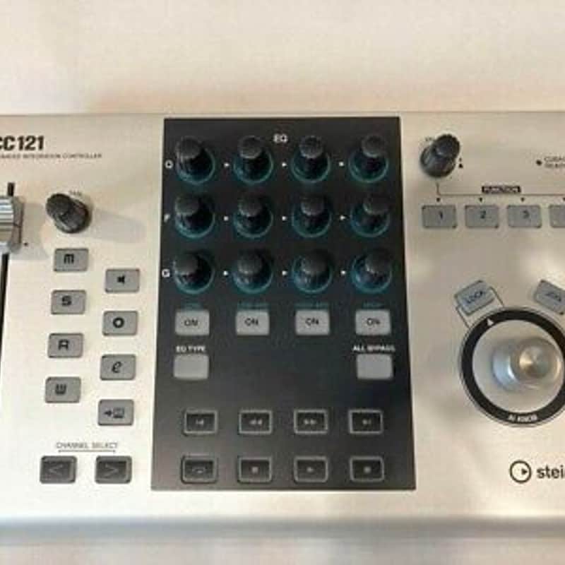2010s Steinberg CC121 Advanced Integration Controller Silver/B…