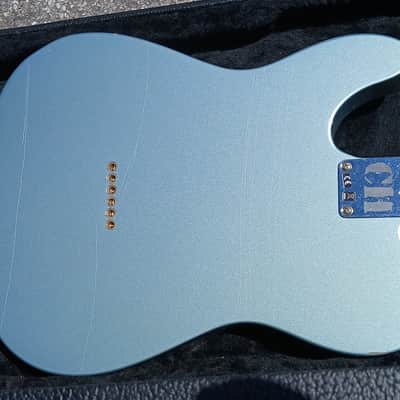 Fender Chrissie Hynde Road Worn Telecaster 2020's - Blue image 7