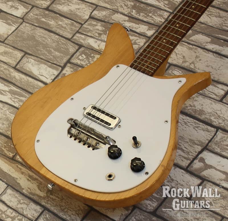 Rickenbacker  900 Tulip  1963 - Mapleglo - Very Good