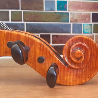 Wave Violins Guarneri 'del Gesù' 2013 - Oil Varnish image 6