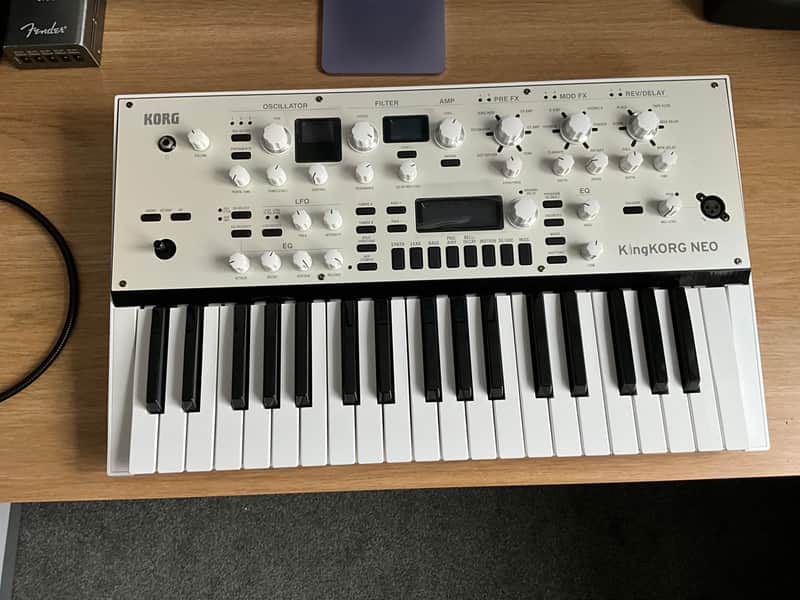 Korg KingKORG Neo 37-Key Analog Modeling Synthesizer