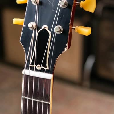Gibson Custom Shop 1958 Les Paul Standard BOTB Page 153 Murphy Lab Heavy Aged Electric Guitar - Sunburst with Hardshell Case - Demo image 5