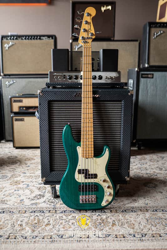 Fender Precision Bass Deluxe 2000s image 1