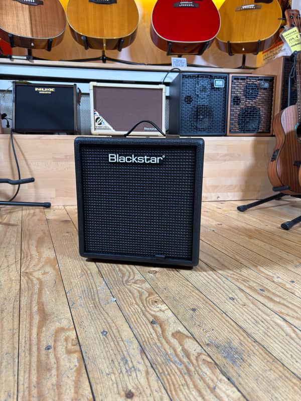 Blackstar Debut Bass 30 - Black image 1