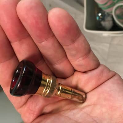 FIRST RUN 1925 PAT APP. FOR  C. G. CONN AI-412 (Ernest Pechin design) VINTAGE GOLD PLATED CORNET VISABLE EMBOUCHURE (removable translucent cherry-red Bakelite cup ) DECORATIVE MOUTHPIECE SCREW-OFF RIM VERY GOOD SHAPE image 15