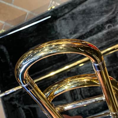 Yamaha YSL584G F Trigger Trombone with case image 9