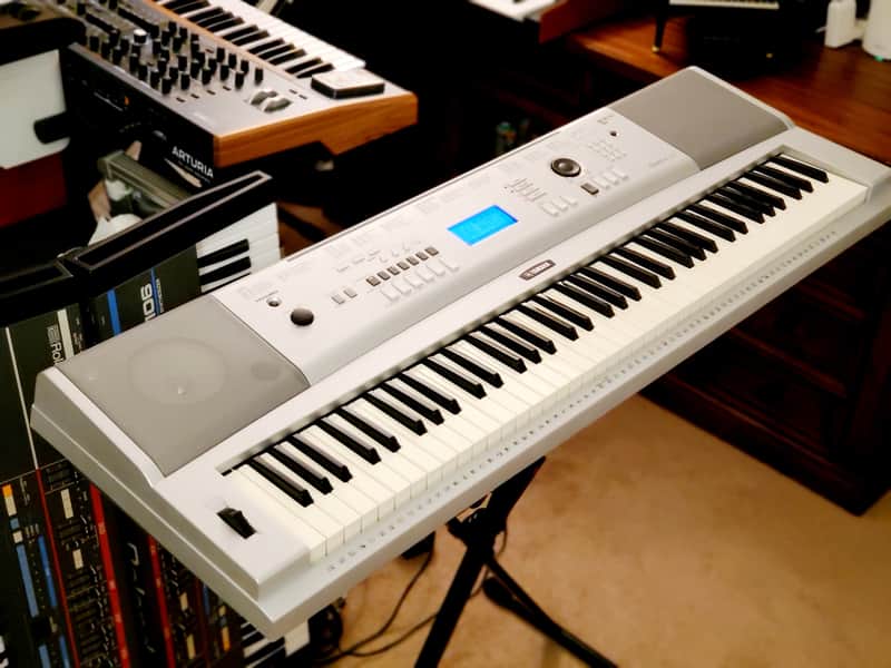 MUST SEE!!! YAMAHA DGX 220 SEMI-WEIGHTED 76-KEY DIGITAL PIANO | Reverb