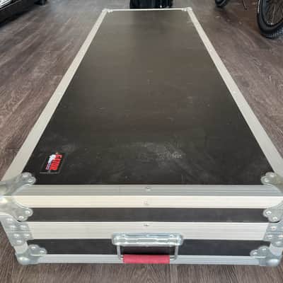 Gator G-TOUR-88V2 Rolling 88-Key Keyboard Road Case with Wheels 2010s - Black image 5