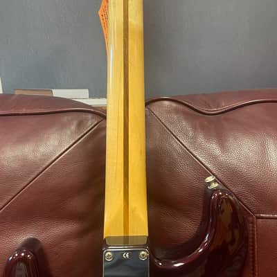 Preowned MIM Fender Stratocaster - Maroon image 11