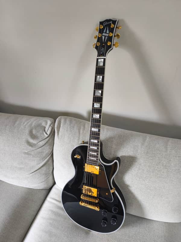 Gibson Les Paul Custom Ebony 2024 imagen 1