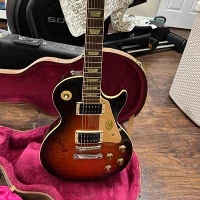 Gibson Les Paul Classic 1990 - 2008 - Honey Burst autographed by Ted nugent image 11