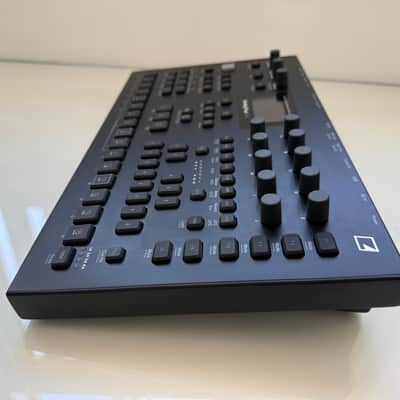 Elektron Analog Four MKII 4-Voice Tabletop Analog Synthesizer 2020 - Present - Black image 4