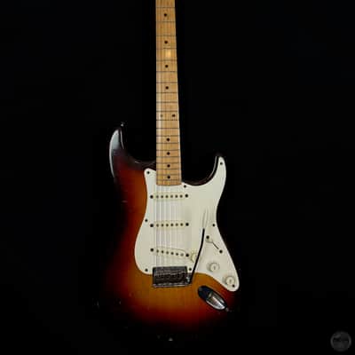 Fender Stratocaster from 1958 in sunburst finish with newer case image 1