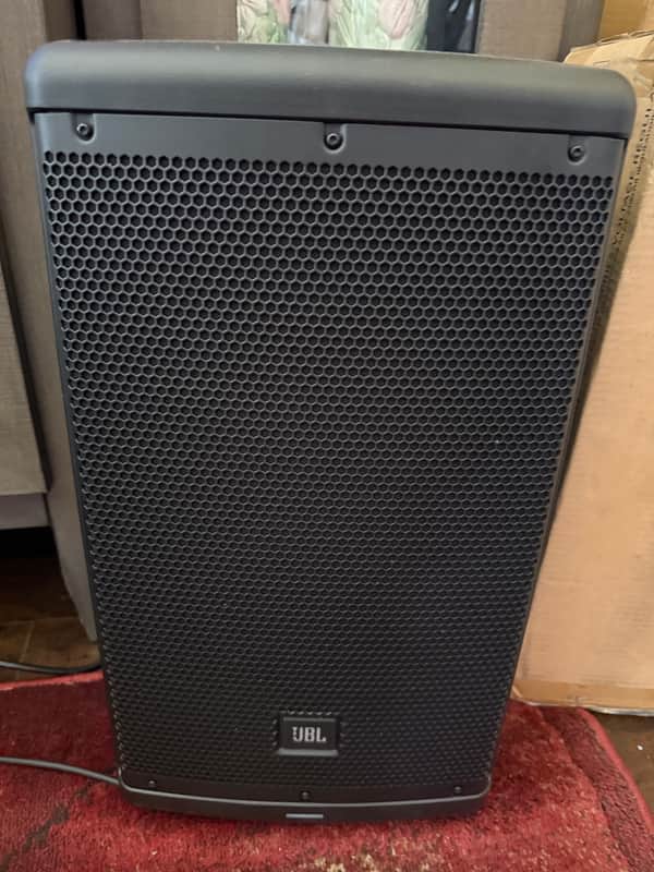 JBL EON610 2-Way 10” Powered Speaker | Reverb