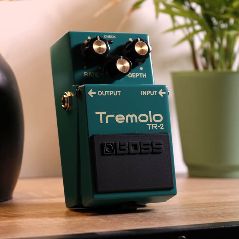 BOSS TR-2 Tremolo image 1