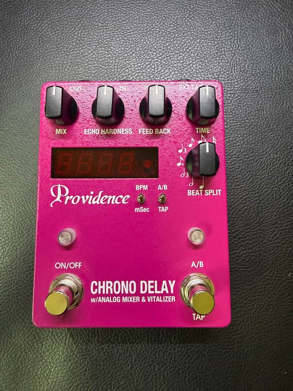 Providence Chrono Delay 2010s - Pink image 1