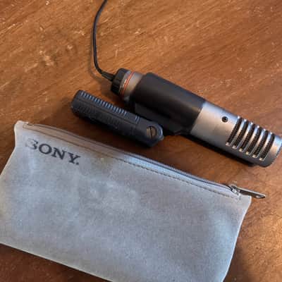 Sony WM-D6C Professional Walkman Portable Stereo Cassette Recorder - Perfect - With OVP, case, strap, microphone, headphones image 8