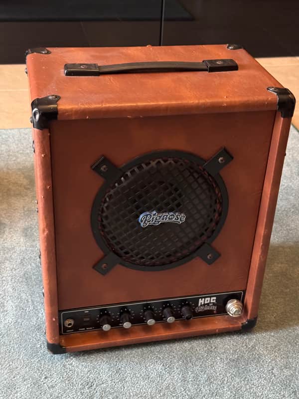 Pignose 7-300 Hog 30 Rechargable Portable 1x8 30w Guitar Amp 2010s - Brown image 1
