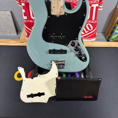 Fender American Professional Jazz Bass LOADED BODY 2020 - Sonic Grey image 24