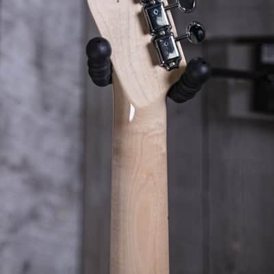 Squier Paranormal Offset Telecaster, Maple Fingerboard, Tortoiseshell Pickguard, Olympic White Electric Guitar 0377005505 image 9