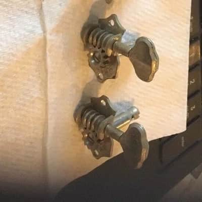 Grover Sta-tite Guitar Tuners Lot, 6 Bass Side, Nickel, 5 Bushings, Circa 1940s image 1