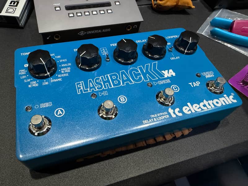 TC Electronic Flashback X4 Delay & Looper