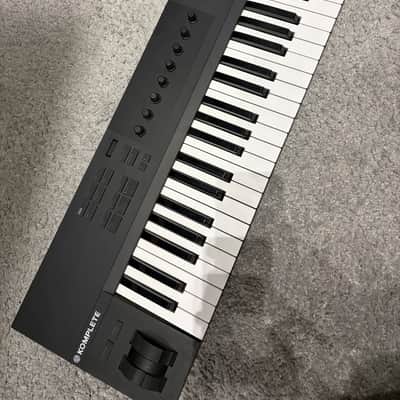 Native Instruments Komplete Kontrol A49 image 2