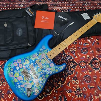 *NEW IN BOX* 2025 Fender Japan Limited Edition Stratocaster Blue Flower - low tariffs image 1