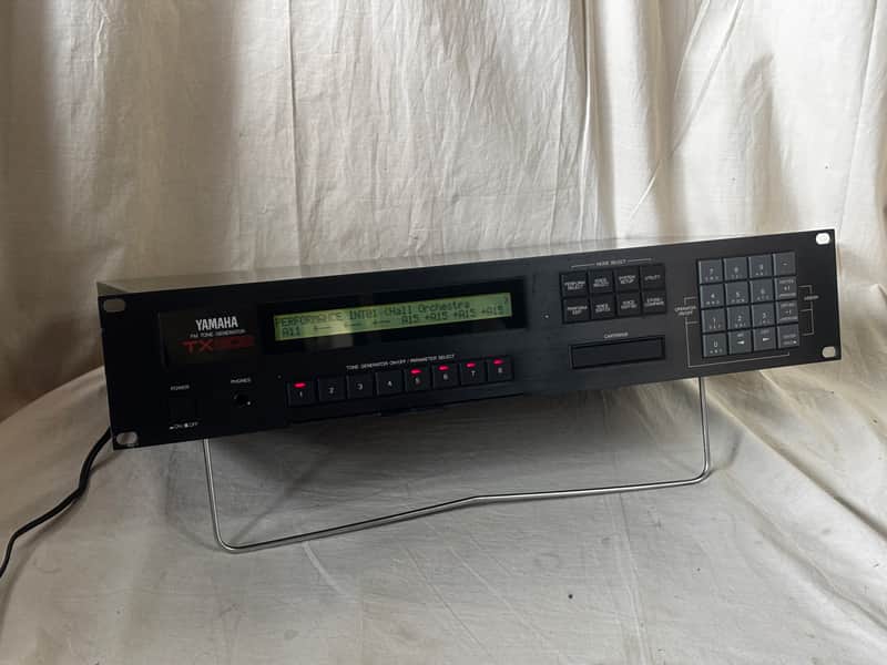 Yamaha TX802 FM Tone Generator | Reverb