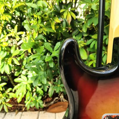 Fender American Series 3-Tone Sunburst FSR Stratocaster Strat Stevie Ray Vaughan 2003 image 15