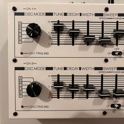 Michigans Synth Works SY-1 Analog Drum Synthesizer - with MIDI Configuration 2023 - White image 2