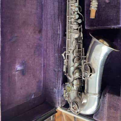 C.G. Conn Transitional Alto Sax 1932-33 Silver image 1