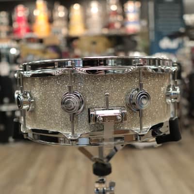 DW Collector's Series "333" Maple 5.5x14" Snare Drum (Broken Glass w/ Chrome Hardware) image 4