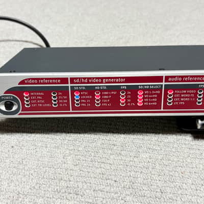 Rosendahl nanosyncs HD Multistandard Sync Engine image 2