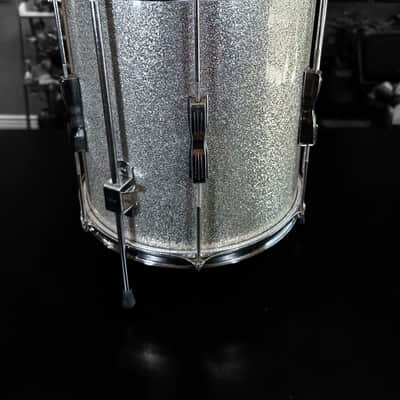 Ludwig No. 996-1 Club Date Outfit Drum Set (8x12"/14x14"/14x20") w/ Keystone Badges 1967 - Silver Sparkle image 12