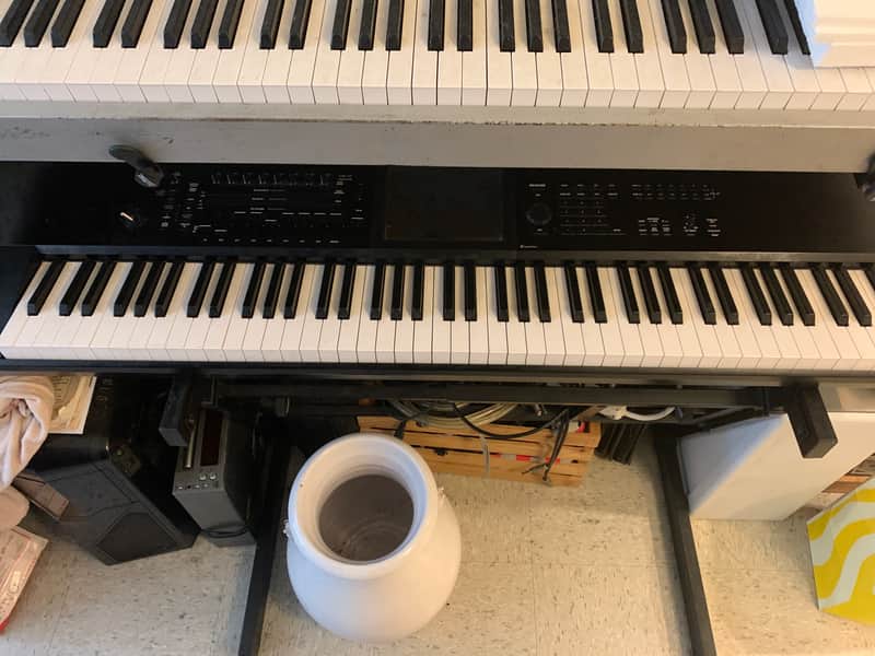 Korg KRONOS 2 88-Key Digital Synthesizer Workstation | Reverb
