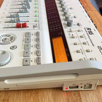 Zoom R16 USB Audio Interface Digital Multitrack Recorder Control Surface Excellent Condition Bild 2
