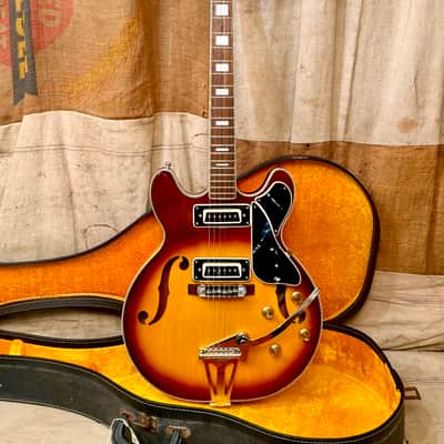 Univox Custom 335 Semi-Hollowbody ~1969 - Sunburst image 1